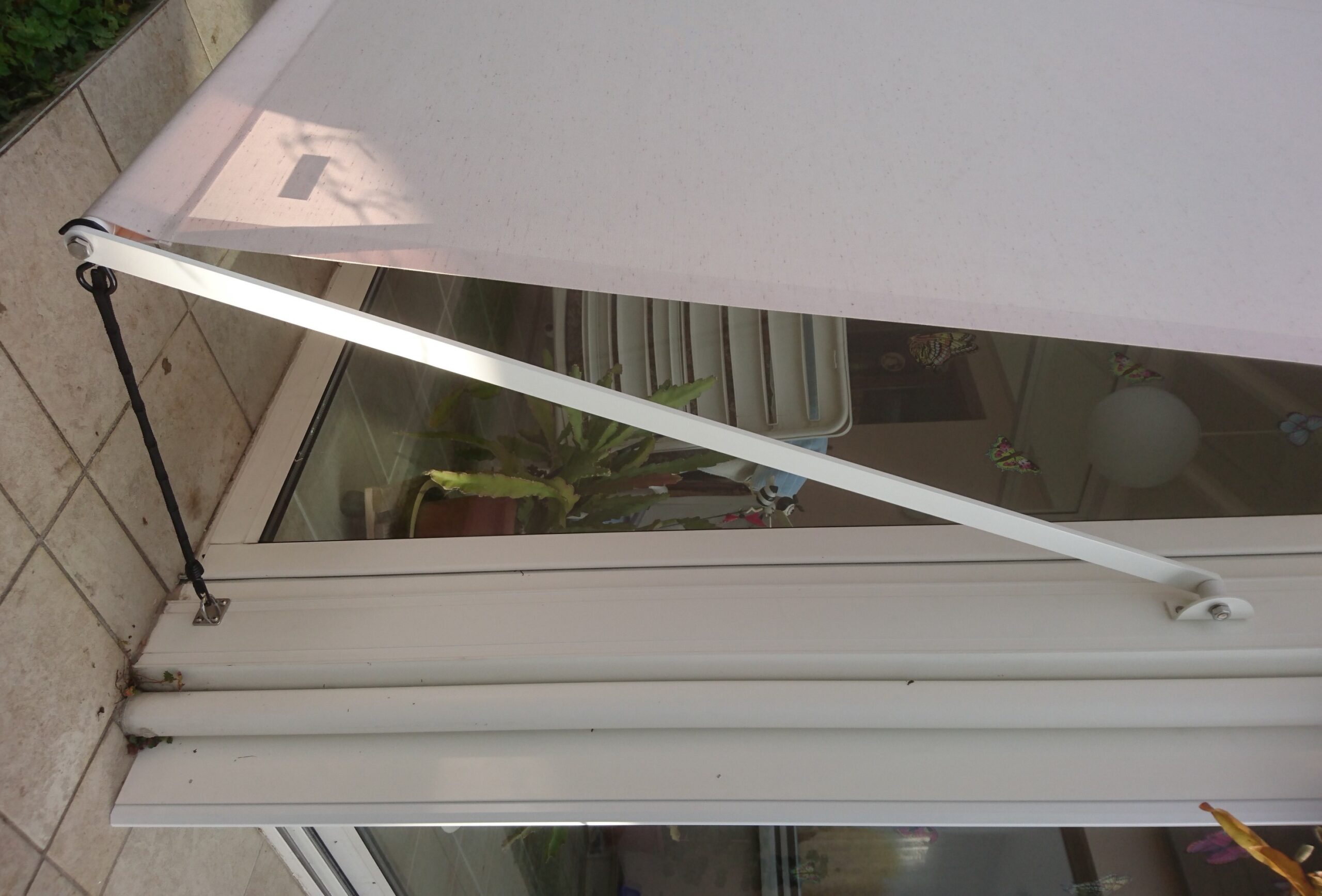 Fallarm- / Ausstellmarkisen 2